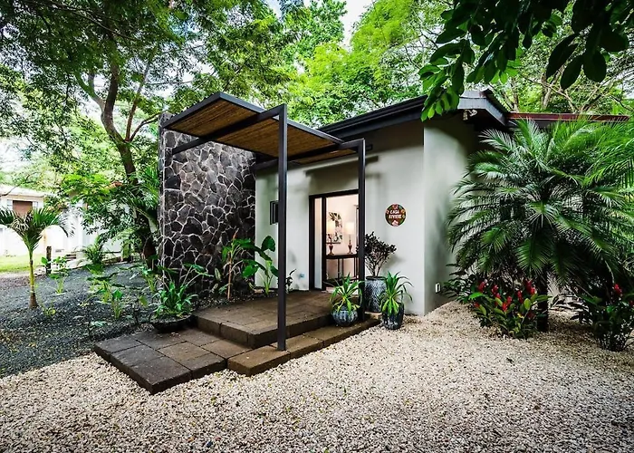 Renovated 3 Bd Walkable Pool Villa Potrero (Guanacaste)